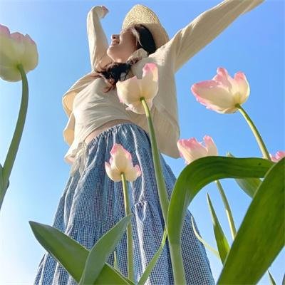 红。白。蓝