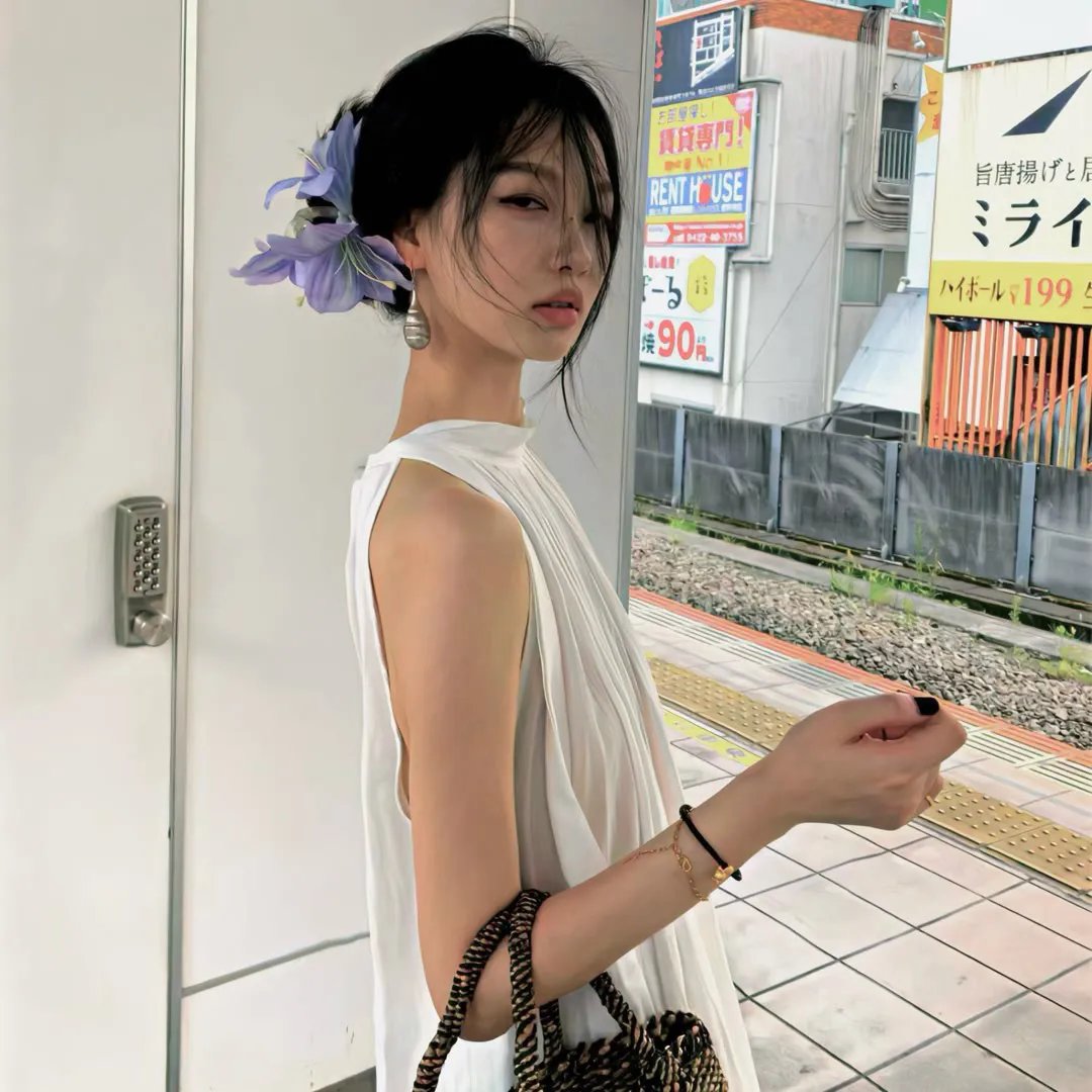 烈日灼人